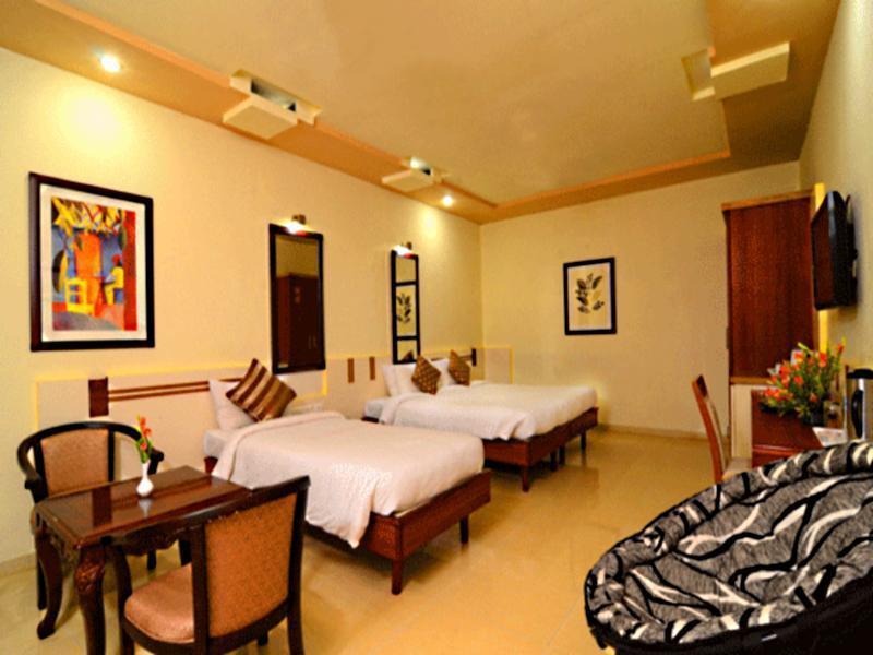 Hotel Excellency Bhubaneswar Exterior foto